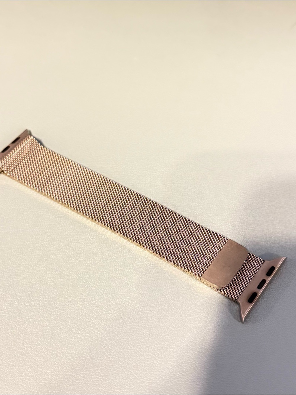 Genuine Apple Gold 45mm Milanese Loop - M/L